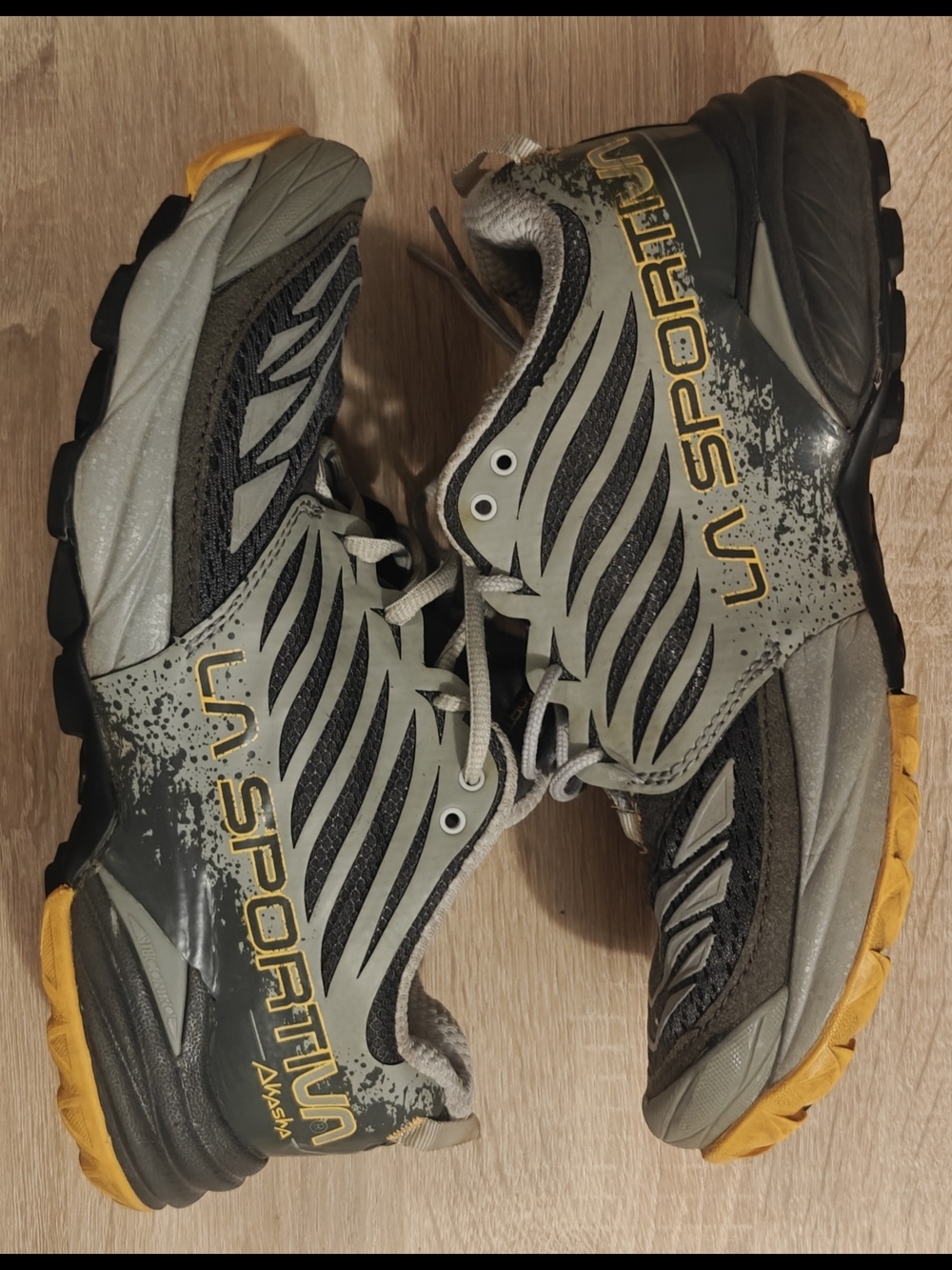 La Sportiva Akasha Lace Up Trail Running Shoes Women’s Size 7.5 View 2